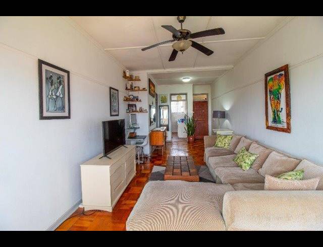 2 BEDROOM FLAT FOR SALE IN BLUFF